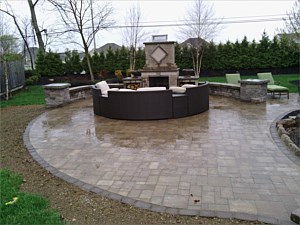 Paver Cleaning and Sealing